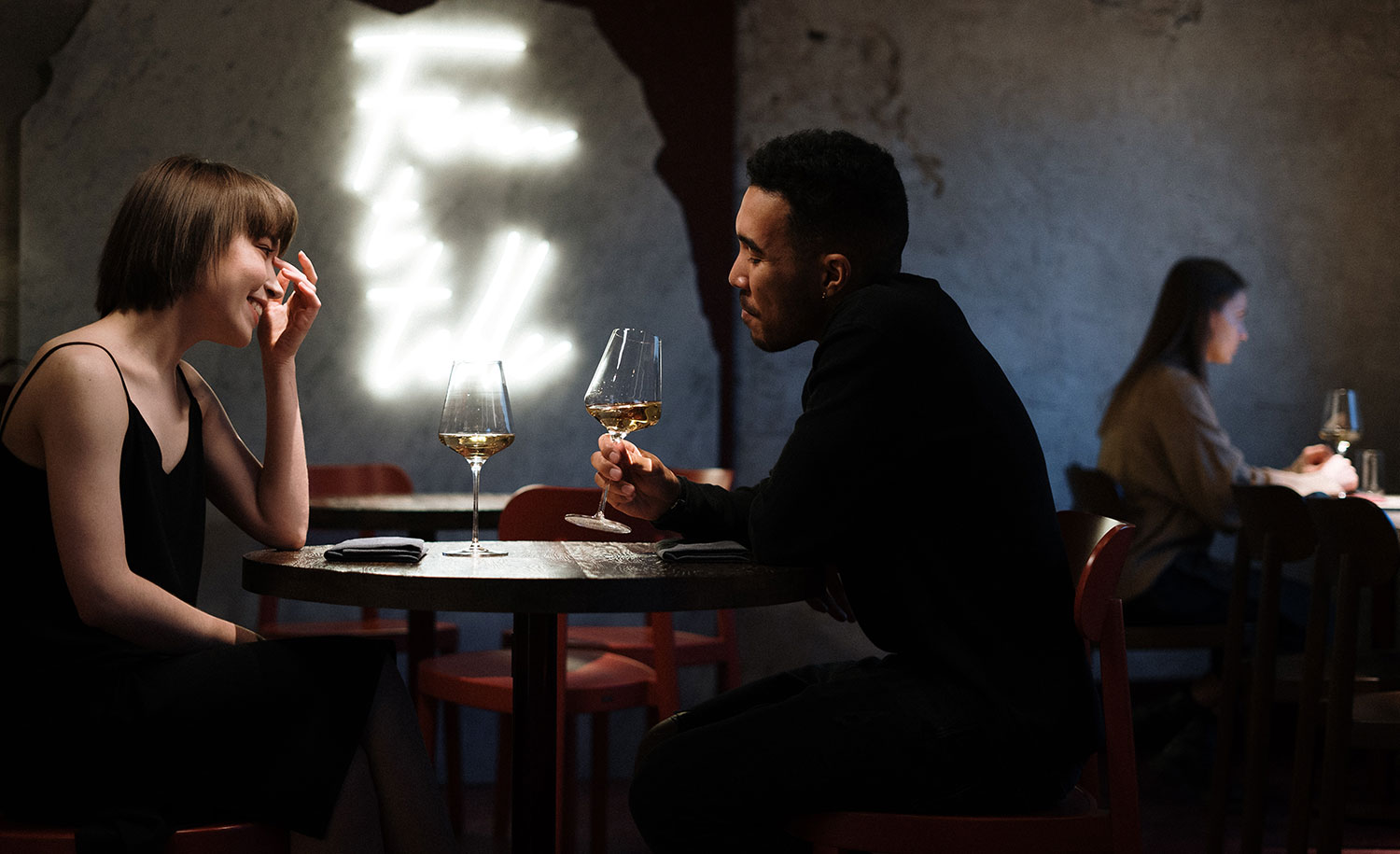 An introvert on a date