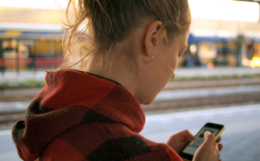 IntrovertDear.com introvert phone