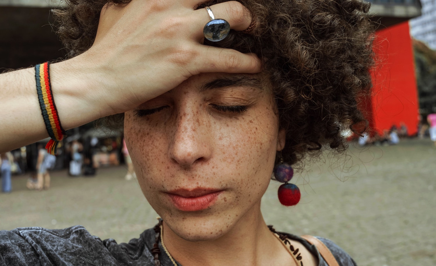 an introvert experiences anxiety