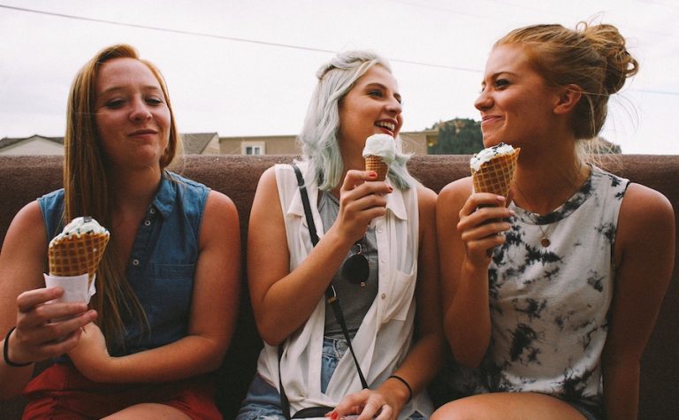 IntrovertDear.co personality type connect